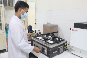 Thí nghiệm độ bền rửa trôi của màng sơn